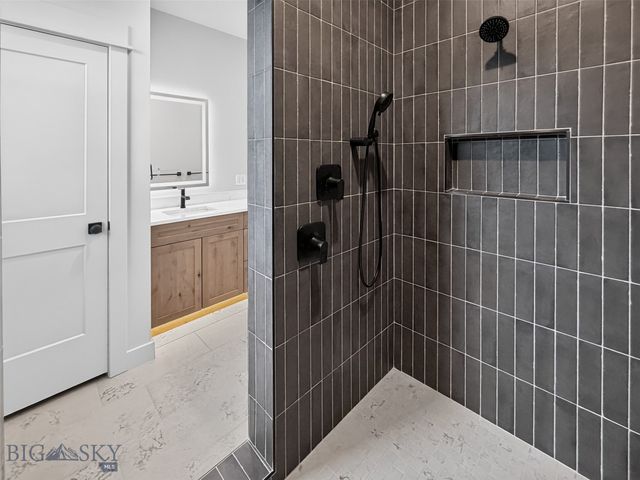 86 Hilgard Peak Court, Bozeman, MT 59718