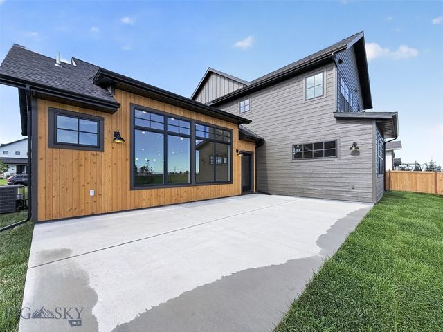 86 Hilgard Peak Court, Bozeman, MT 59718