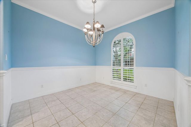 204 Clearview Avenue D, Friendswood, TX 77546