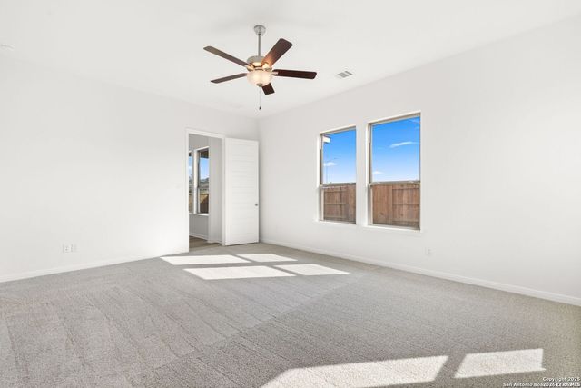 4548 YOAKUM VLY, Cibolo, TX 78108