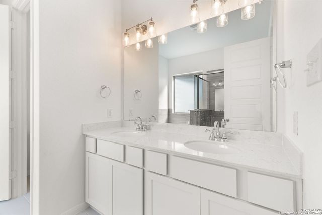 4548 YOAKUM VLY, Cibolo, TX 78108