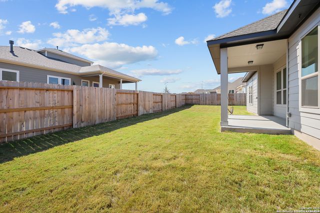 4548 YOAKUM VLY, Cibolo, TX 78108