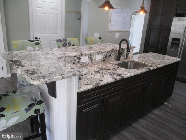 1148 STANLEY AVENUE, Chambersburg, PA 17201
