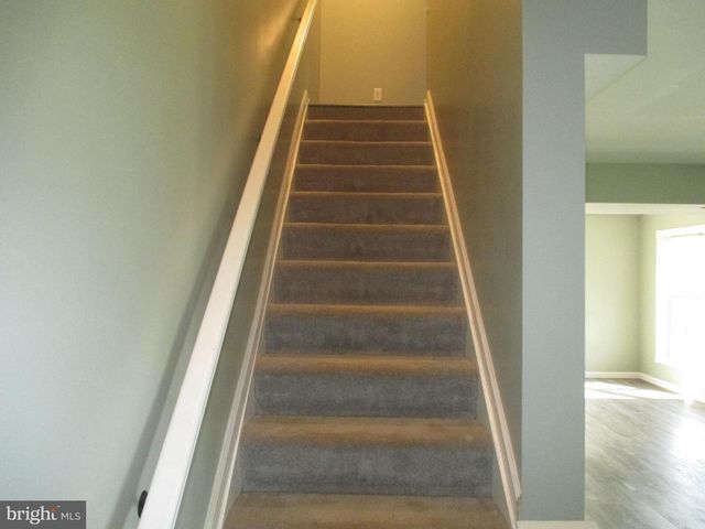 1148 STANLEY AVENUE, Chambersburg, PA 17201