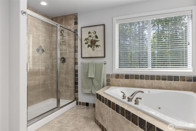 28210 SE 268th Street, Ravensdale, WA 98051