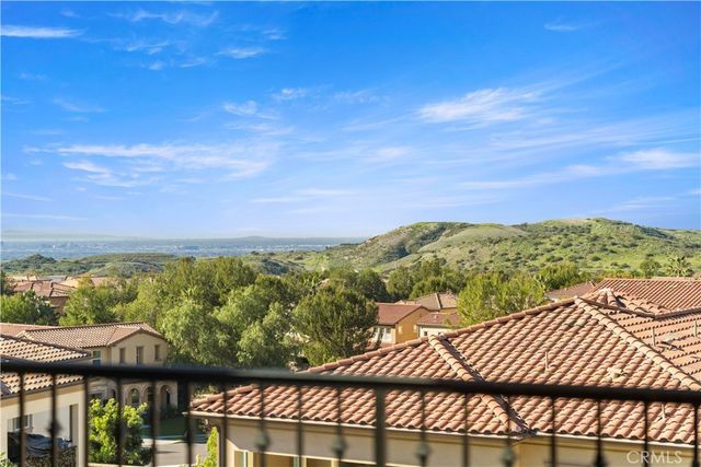 37 Caspian, Lake Forest, CA 92630