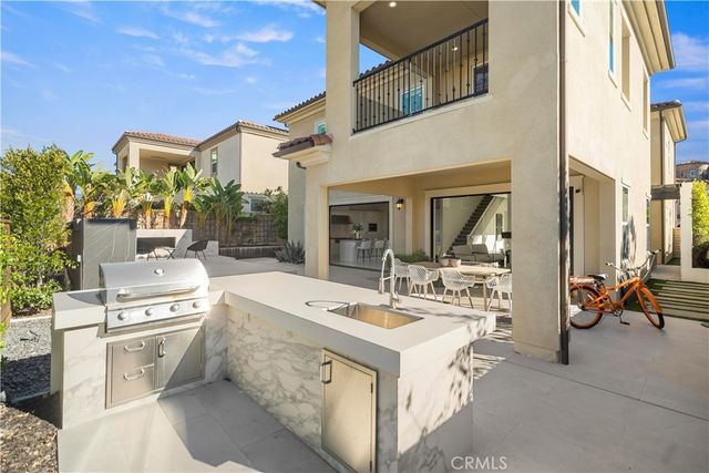 37 Caspian, Lake Forest, CA 92630