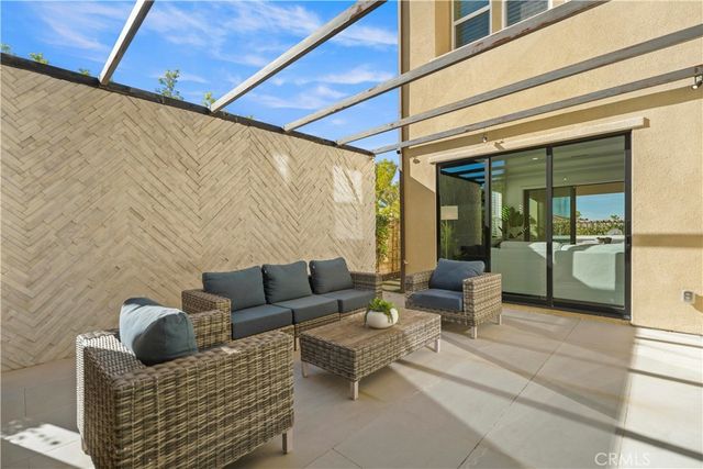 37 Caspian, Lake Forest, CA 92630