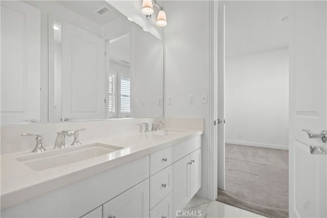 37 Caspian, Lake Forest, CA 92630