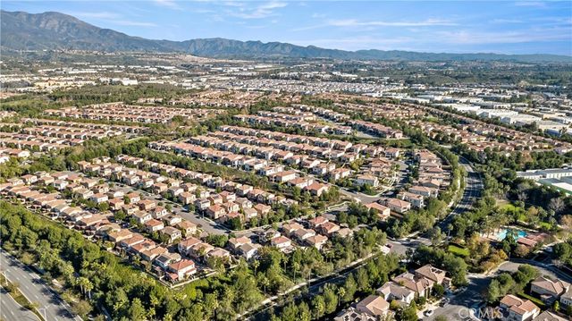 37 Caspian, Lake Forest, CA 92630