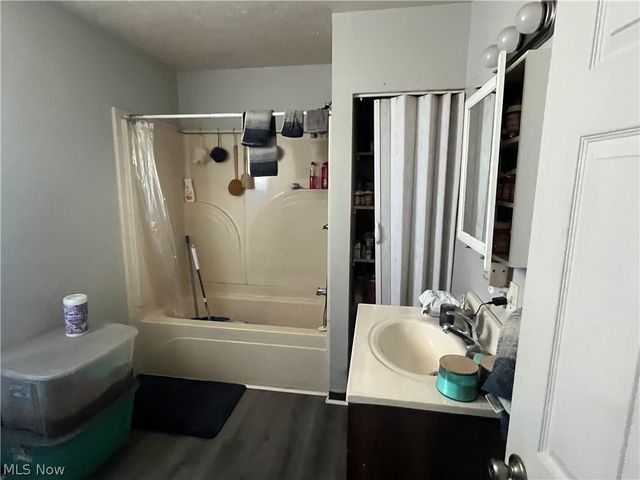 3688 W 15th Street, Cleveland, OH 44109