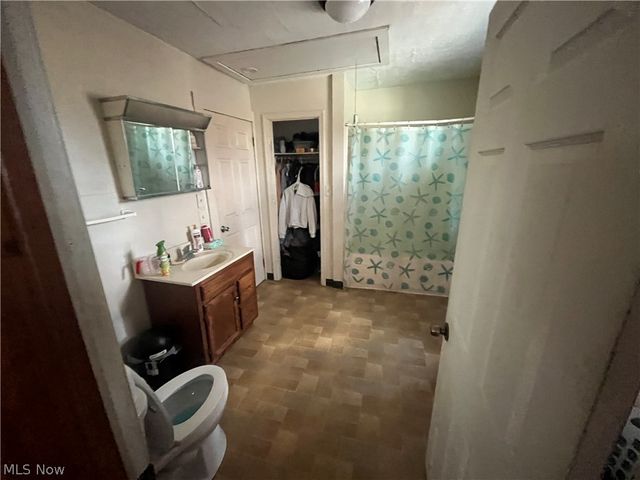 3688 W 15th Street, Cleveland, OH 44109