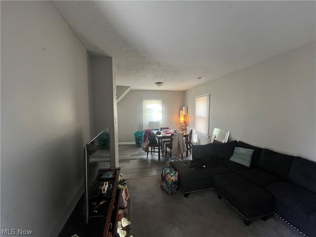 3688 W 15th Street, Cleveland, OH 44109