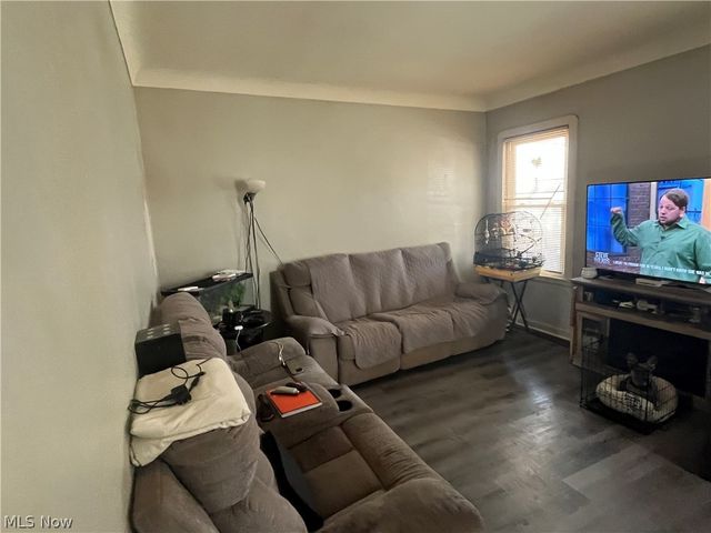 3688 W 15th Street, Cleveland, OH 44109