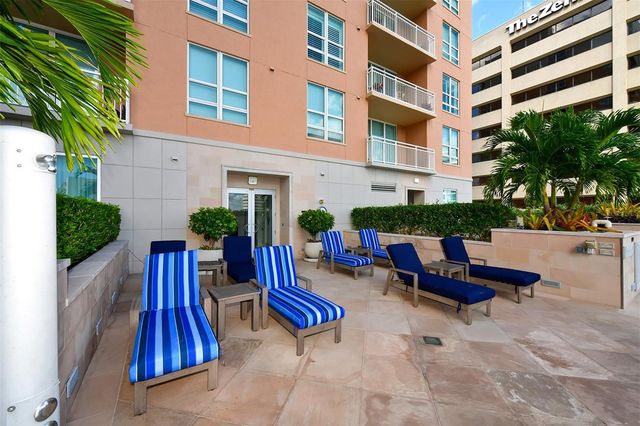 1350 MAIN STREET 1702, Sarasota, FL 34236