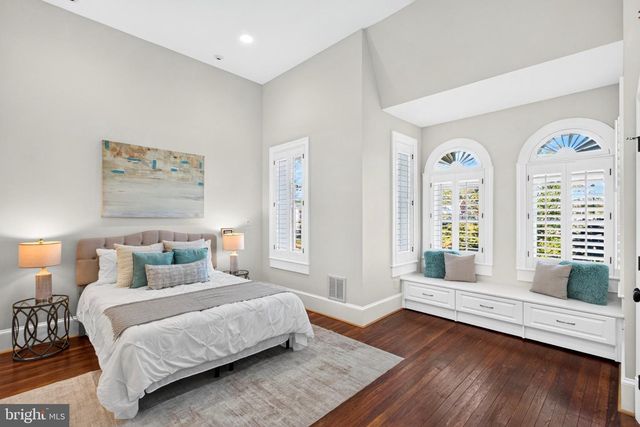 1339 MARYLAND AVE NE, Washington, DC 20002