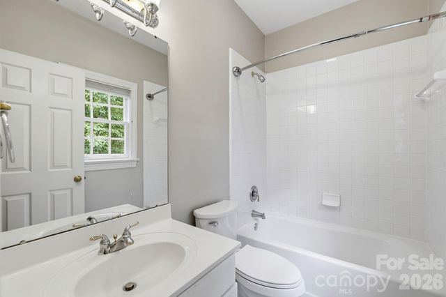 14516 Ballantyne Country Club Drive, Charlotte, NC 28277