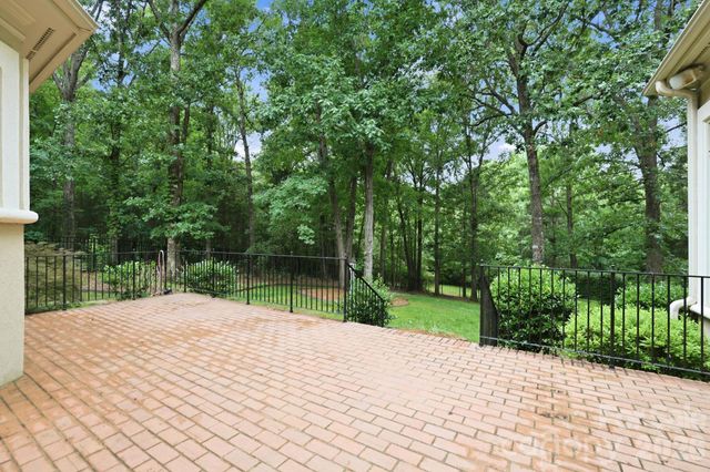 14516 Ballantyne Country Club Drive, Charlotte, NC 28277