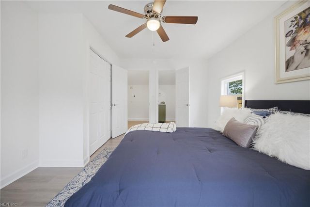 2521 Lynnriver DR, Virginia Beach, VA 23452