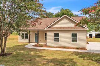 600 Guest Avenue, Piedmont, SC 29673