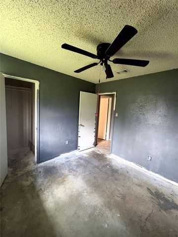 2802 Skelton Drive, Houston, TX 77067