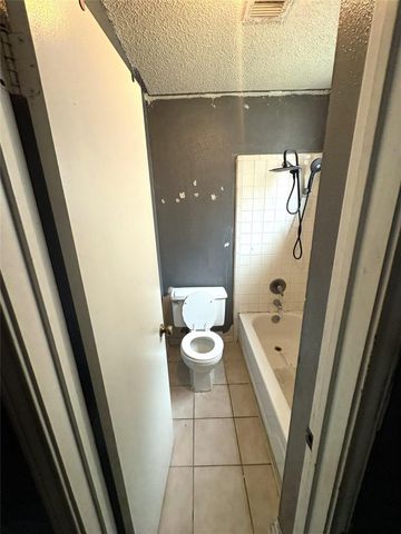 2802 Skelton Drive, Houston, TX 77067