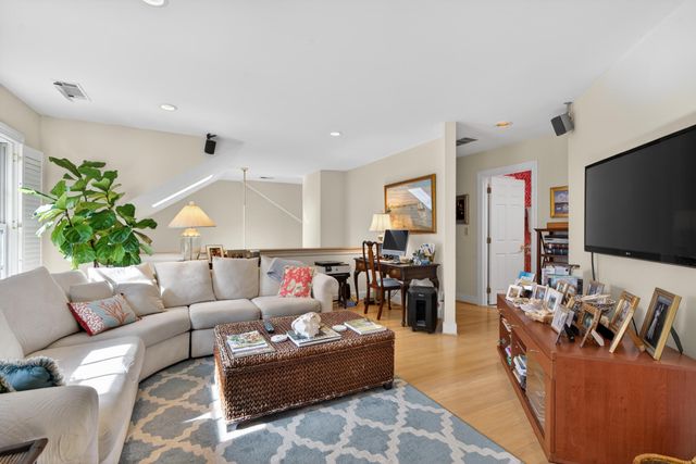 2932 Eastbrook Court, Lexington, KY 40502