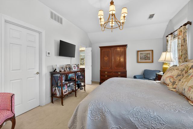 2932 Eastbrook Court, Lexington, KY 40502