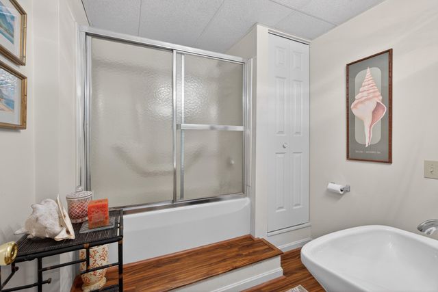 2932 Eastbrook Court, Lexington, KY 40502