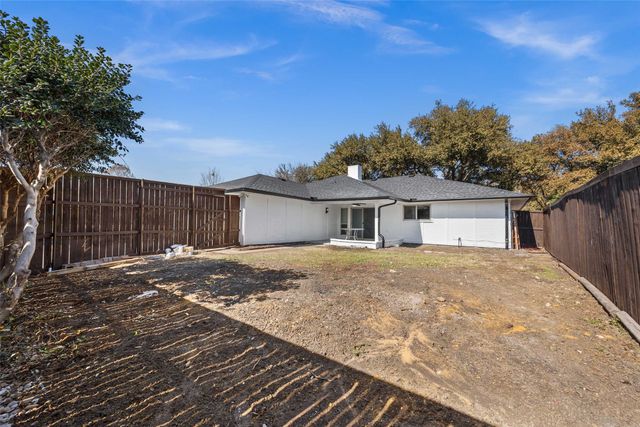 1870 El Paso Street, Lewisville, TX 75077