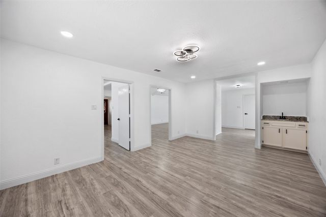 1870 El Paso Street, Lewisville, TX 75077