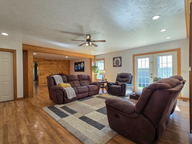 3014 Poplar Hill Road, Liberty, KY 42539