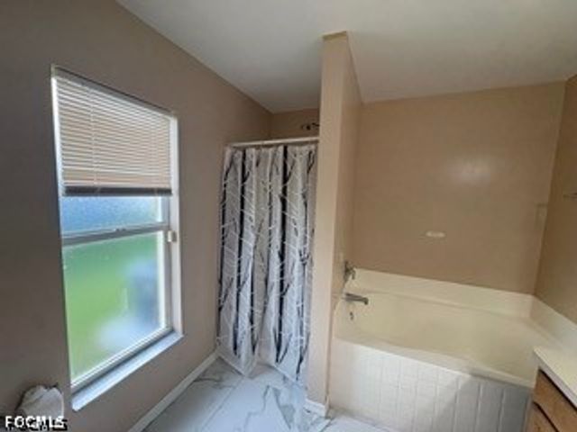 116 NW 26th ST, Cape Coral, FL 33993