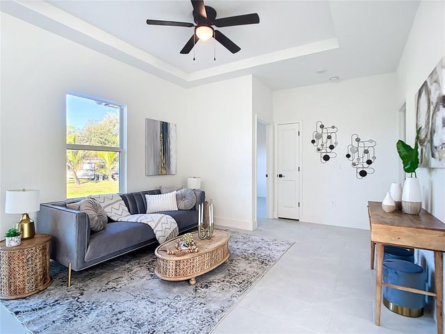 422 EISENHOWER BOULEVARD, Lehigh Acres, FL 33974