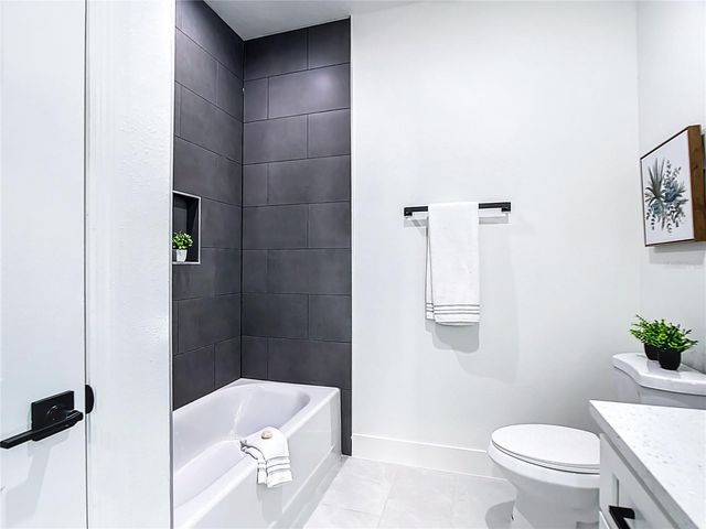 422 EISENHOWER BOULEVARD, Lehigh Acres, FL 33974