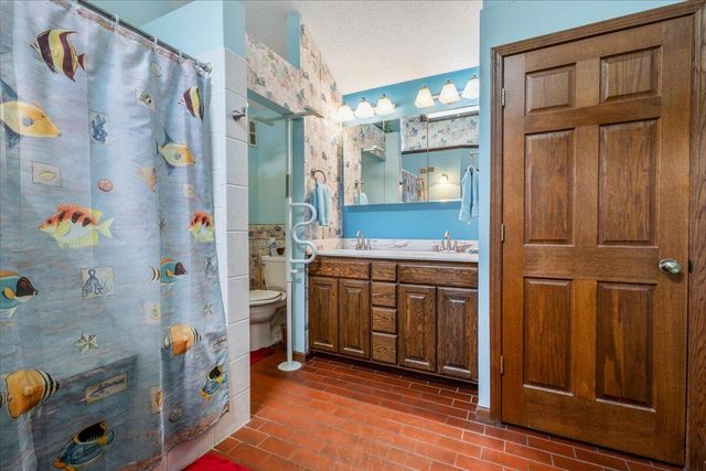 329 PROSPECT Street, Council Bluffs, IA 51503