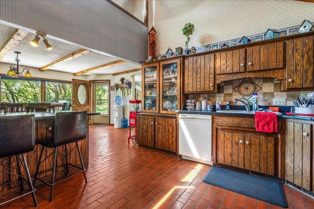 329 PROSPECT Street, Council Bluffs, IA 51503