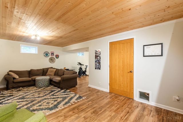 6320 Stirrup Road, Cincinnati, OH 45244