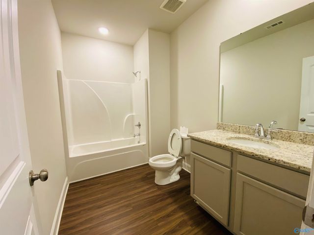 4225 Textile Lane, Huntsville, AL 35805