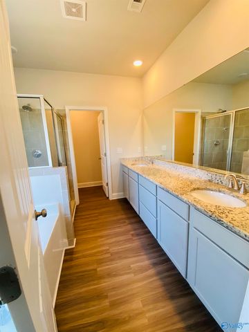 4225 Textile Lane, Huntsville, AL 35805