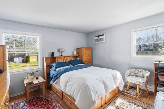 110 Pineway Drive, Forked River, NJ 08731