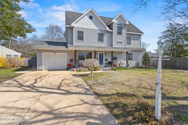 110 Pineway Drive, Forked River, NJ 08731