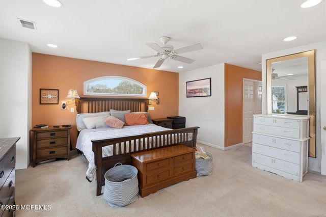 110 Pineway Drive, Forked River, NJ 08731
