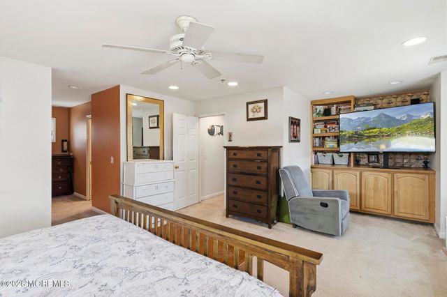 110 Pineway Drive, Forked River, NJ 08731