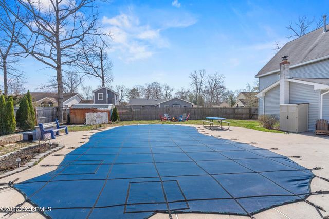 110 Pineway Drive, Forked River, NJ 08731