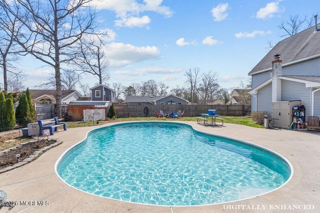 110 Pineway Drive, Forked River, NJ 08731