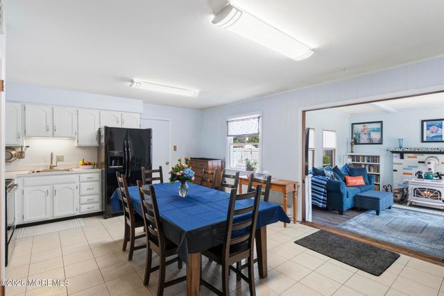 110 Pineway Drive, Forked River, NJ 08731