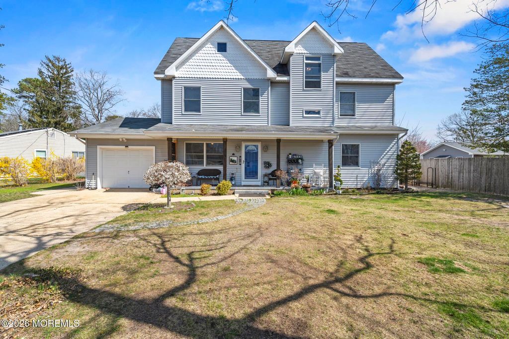 110 Pineway Drive, Forked River, NJ 08731