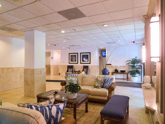 450 Ocean Drive 404, Juno Beach, FL 33408