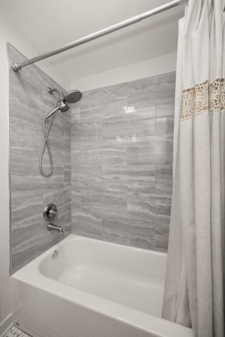 2722 Ennis Rd, Nashville, TN 37210